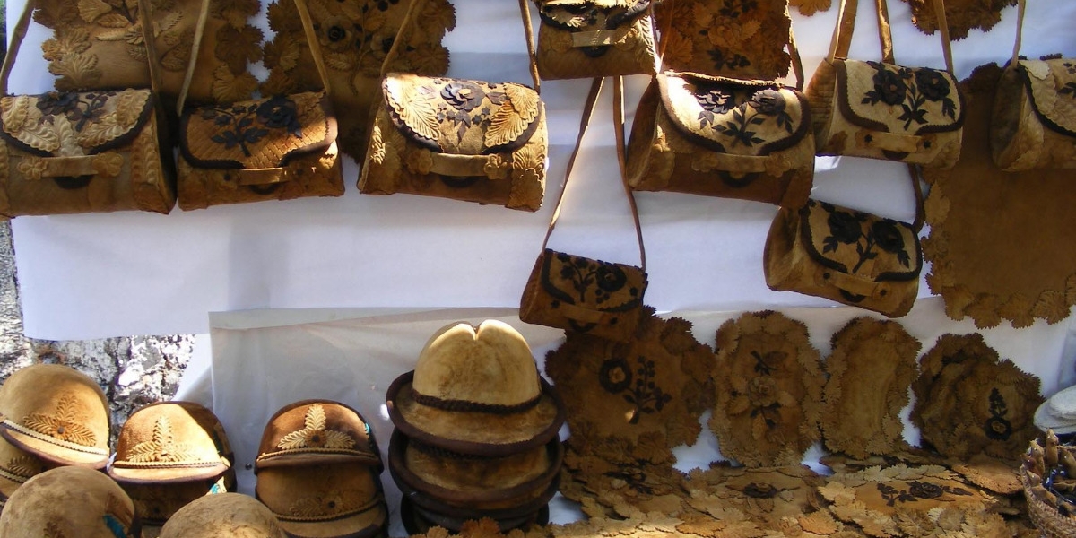Prelucrarea de iasca -meserie traditionala in Corund